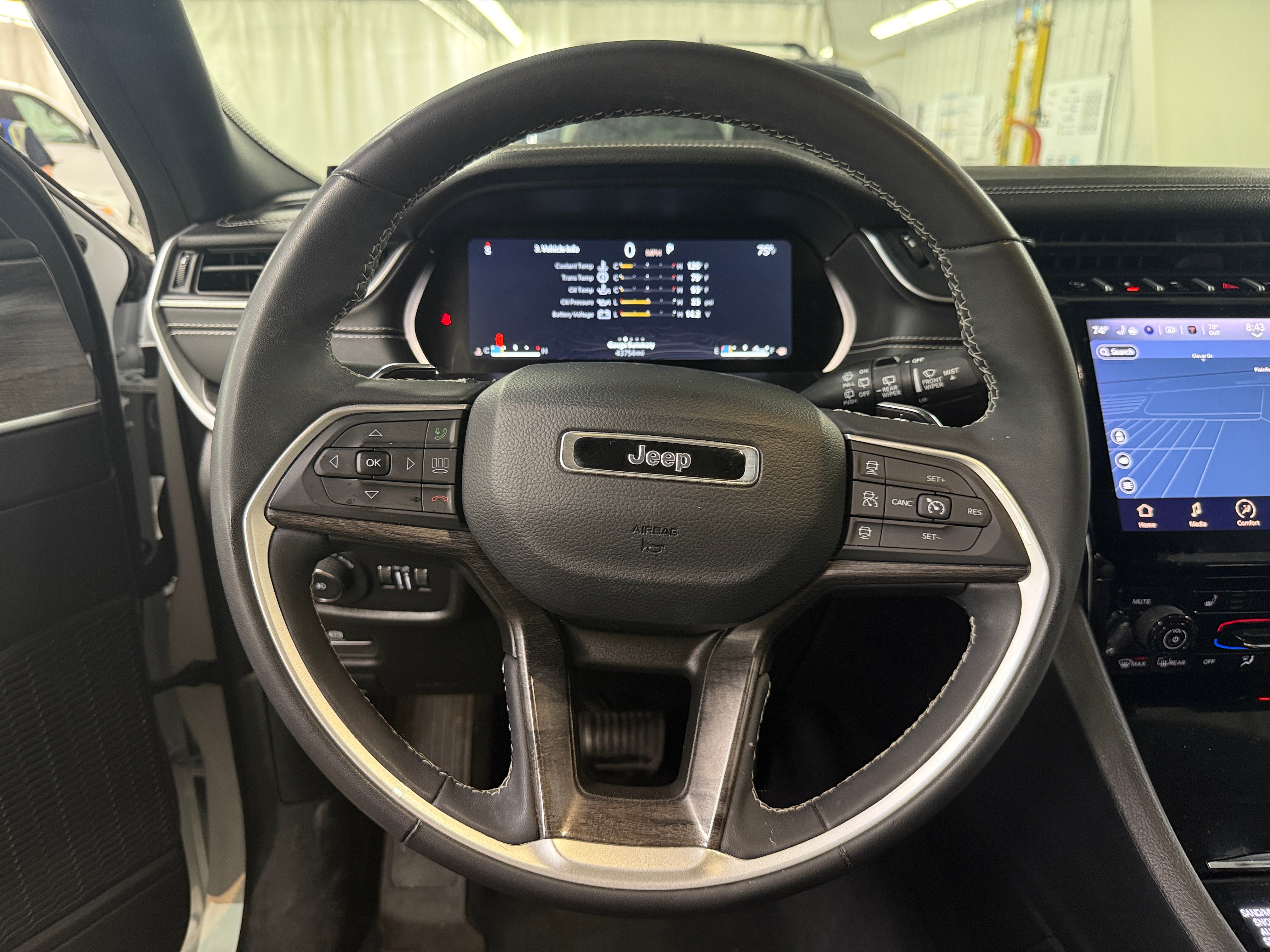 jeep grand cherokee l 2024 1C4RJKBGXR8503334 image jeep grand cherokee l 2024 1C4RJKBGXR8503334 image